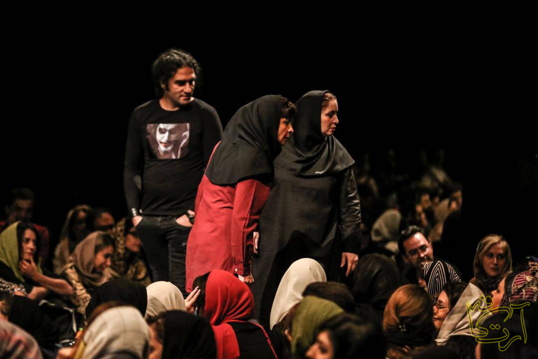 تئاتر رضا یزدانی   عاشقانه‌های خیابان  سیما تیرانداز  الهام پاوه نژاد   ژاله صامتی